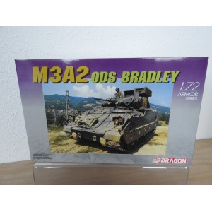 DRAGON 7229 M3A2 TANK