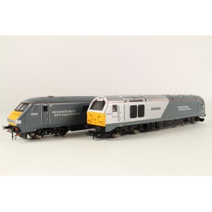 HORNBY R2951 CLASS 67 WREXHAM/SHROPSHIRE DIESELLOC+STUURSTAND