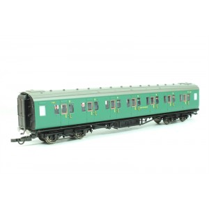 HORNBY R4390 SR MAUNSEL 1CLASS COACH