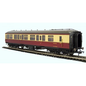 HORNBY R4408 BR HAWKSWORTH 1/3CLASS COACH