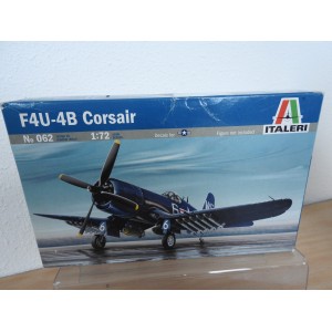 ITALERI 1224 A-7E CORSAIRII VLIEGTUIG