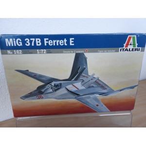 ITALERI 162 MIG 37B VLIEGTUIG