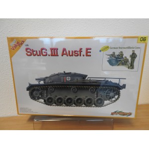 CYBERHOBBY 9106 Stug.III.E TANK